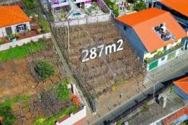 PLOT OF LAND IN ESTREITO DE CÂMARA DE LOBOS PLOT OF LAND IN ESTREITO DE CÂMARA DE LOBOS