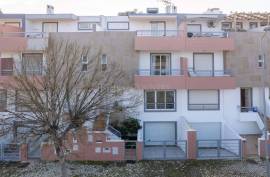 Tavira – 3+1 bedroom townhouse near centre with terraces