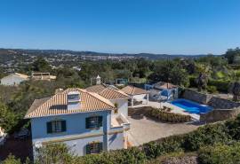 São Brás de Alportel – countryside villa with pool and garage