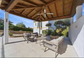 São Brás de Alportel – countryside villa with pool and garage