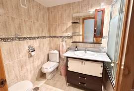 Exclusive penthouse for rent with garage plot on Bulevar del Pla – Alicante Exclusive penthouse for rent with garage plot on Bulevar del Pla – Alicante