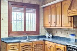 Sale of Casa de Campo (Elche).