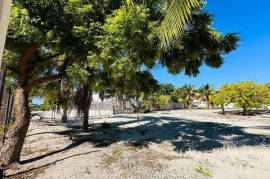 LIVE CLOSE TO THE SEA IN CHELEM PUERTO