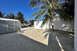 Second row house in Chelem