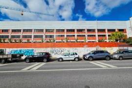 Industrial building in Alfragide, Amadora, Lisbon.