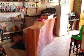 Big building with garden for sale in Chaillac, la Brenne 36