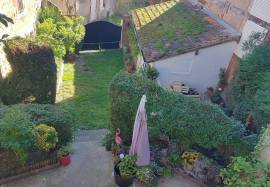 Big building with garden for sale in Chaillac, la Brenne 36