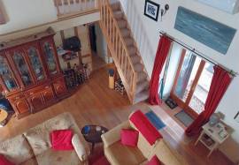 House with pool for sale in the Montmorillon region 86