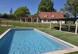House with pool for sale in the Haute Vienne 87