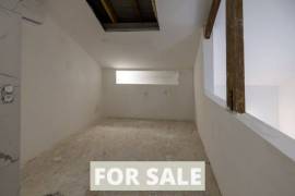 Detached Villa With Large Rooms