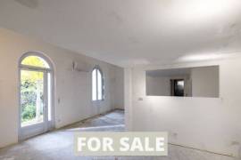 Detached Villa With Large Rooms