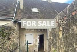 Ideal Holiday Home Cottage with Garden