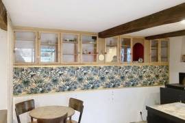 Fully Renovated Barn with Character