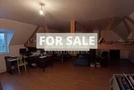 Farm House With Large Garden Farm House With Large Garden