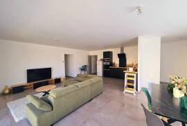 New Build Single Storey Villa with Garden