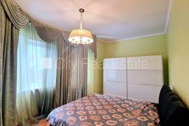 Detached house for rent in Jurmala, 344.00m2