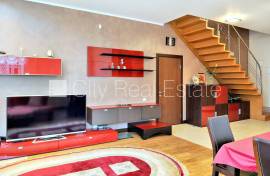 Detached house for rent in Jurmala, 344.00m2