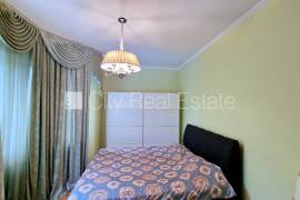 Detached house for rent in Jurmala, 344.00m2