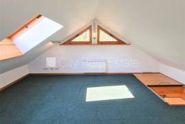 Detached house for rent in Riga, 160.00m2