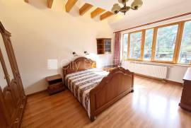 Detached house for rent in Riga, 160.00m2