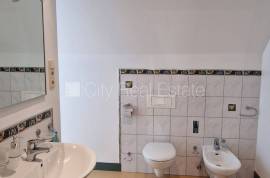 Detached house for rent in Riga, 160.00m2