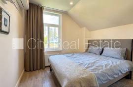 Detached house for rent in Jurmala, 180.00m2