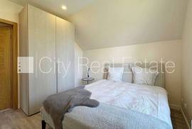 Detached house for rent in Jurmala, 180.00m2