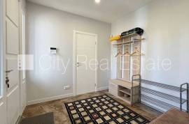 Detached house for rent in Jurmala, 180.00m2