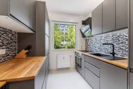 Paul-Lincke-Ufer: Ready to move 2-Room Apartment with Balcony in the best area of Kreuzberg