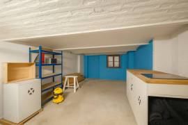 Live, Work & Invest - Perfect for Cafe & Creative Business near Tempelhofer Feld