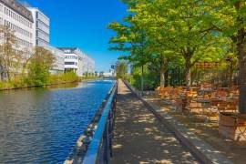 Upscale New-Build 1/2-Room Apartment with Balcony next to Maybachufer