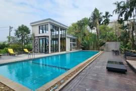 Top-Floor 2-Bedroom Condo for Sale at Kathu Golf - Foreign Freehold Ownership Top-Floor 2-Bedroom Condo for Sale at Kathu Golf - Foreign Freehold Ownership