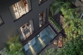 Luxury Story detached 4 Bed 5 Bath in Pattanakarn SuanLuang