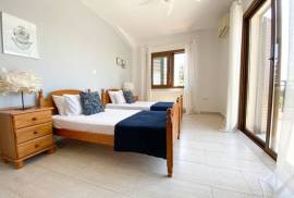 4 Bedroom Magnificent Villa - St. George Area, Peyia, Paphos 4 Bedroom Magnificent Villa - St. George Area, Peyia, Paphos