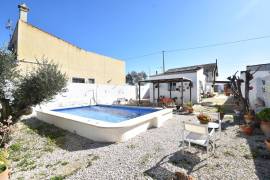 FANTASTIC COUNTRY PROPERTY NEAR DAYA NUEVA FANTASTIC COUNTRY PROPERTY NEAR DAYA NUEVA