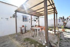 FANTASTIC COUNTRY PROPERTY NEAR DAYA NUEVA FANTASTIC COUNTRY PROPERTY NEAR DAYA NUEVA