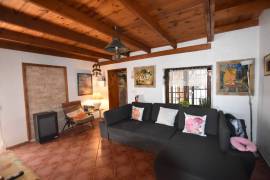 FANTASTIC COUNTRY PROPERTY NEAR DAYA NUEVA FANTASTIC COUNTRY PROPERTY NEAR DAYA NUEVA