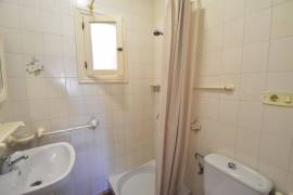 FABULOUS BUNGALOW WITH SPACIOUS GARDEN FABULOUS BUNGALOW WITH SPACIOUS GARDEN