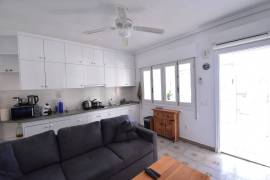 FABULOUS BUNGALOW WITH SPACIOUS GARDEN FABULOUS BUNGALOW WITH SPACIOUS GARDEN