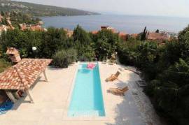 VOLOSKO - beautiful family villa with pool and landscaped garden