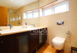 Luxury 3 bedroom detached house in Canelas, Vila Nova de Gaia, Porto