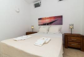 One bedroom apartment with panoramic views over Praia dos Aveiros, Albufeira.