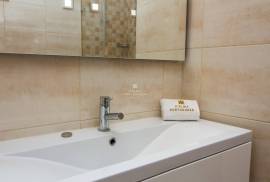 One bedroom apartment with panoramic views over Praia dos Aveiros, Albufeira.