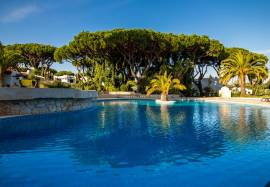 Blue Apartment- Balaia Golf Village