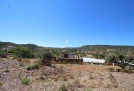 House to Recover in Salir - Freixo Seco