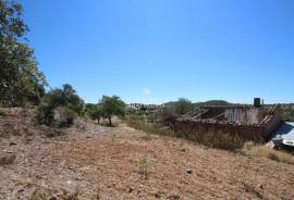 House to Recover in Salir - Freixo Seco