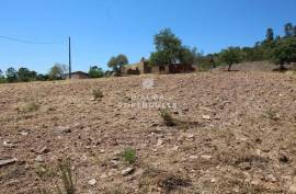 House to Recover in Salir - Freixo Seco