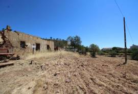 House to Recover in Salir - Freixo Seco