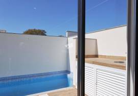 ONLY 2 REMAINING at 680.000 Euros! NEW, Luxury 3 bedroom, 3 bathroom villas with pool in Fuseta. ONLY 2 REMAINING at 680.000 Euros! NEW, Luxury 3 bedroom, 3 bathroom villas with pool in Fuseta.