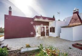 ALBUFEIRA - PATÃ - SIX BEDROOM VILLA ALBUFEIRA - PATÃ - SIX BEDROOM VILLA